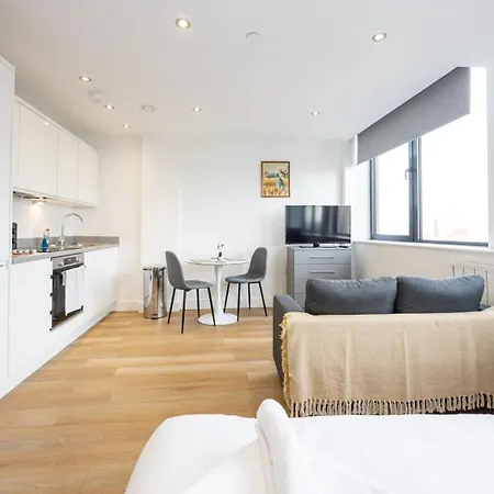 Modern Near Old Trafford Stadium Apartamento