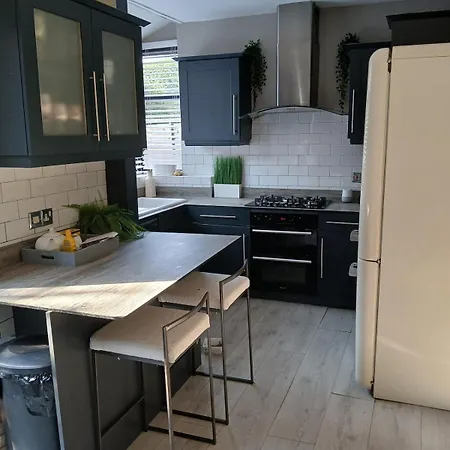 Feriehus 2 Bedroomed Homely House *