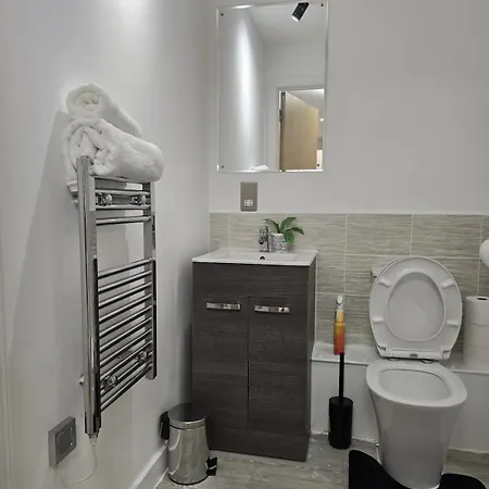Mega9 Luxury 2bedrooms - 2baths, 2toilets Apartament