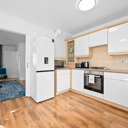 3bdr Gated Parking Near Centre 度假居