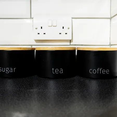 Coop Live Etihad Luxury Pad * Манчестер