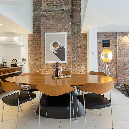 Luxury Penthouse With Private Roof Terrace Manchester