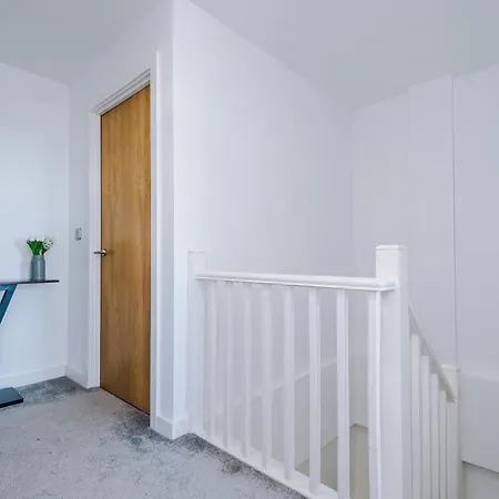 דירה 2br Flat In Salford, Modern, Centre, Wifi, Kitchen