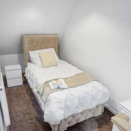 Holiday home Warm&cosy 3bedroom In The Heart Of *