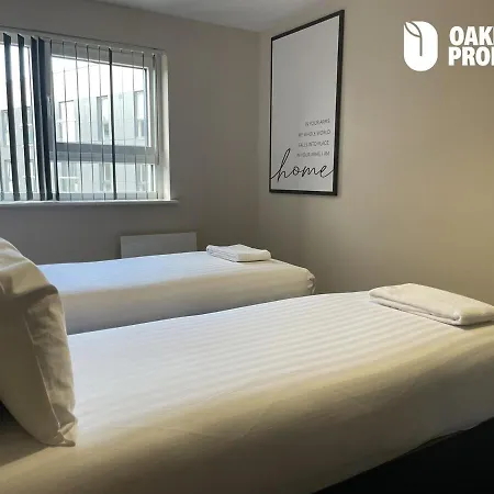 Stunning 2 Bedroom Apartment - Manchester Manchester