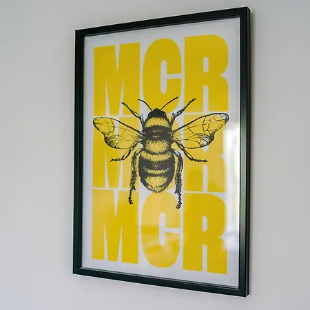 Apartment Charming Salford, Staycation, Wifi, Sleeps 5 Manchester