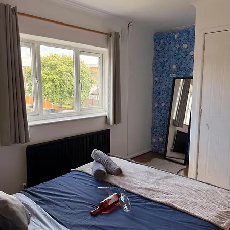 Mvps Snug Urban Hideaway Feriehus *