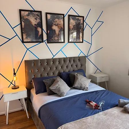 Mvps Snug Urban Hideaway *