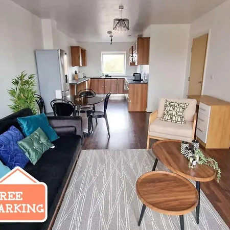 Apartment Lovely 3 Bed Close To Centre By Superhost Manchester