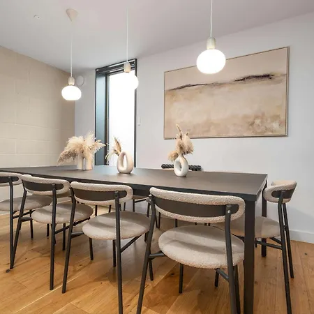 West Townhouse By Casacity בית נופש מנצ'סטר