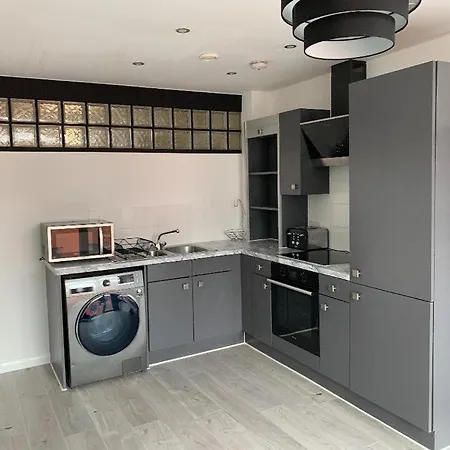 2 Bedroom Centre Apartmán