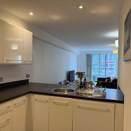 3 Bed Near Oxford Rd Manchester