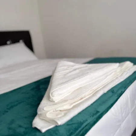 Small And Cozy Getaway شقة