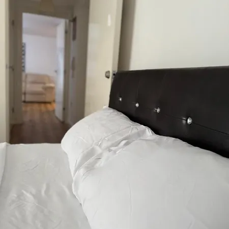 Small And Cozy Getaway Appartement Manchester