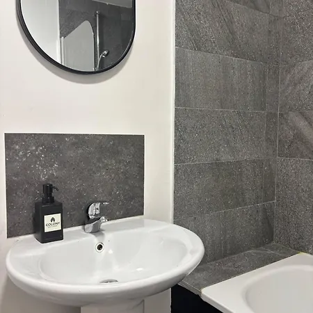 Deluxe Double Parking Апартаменты *