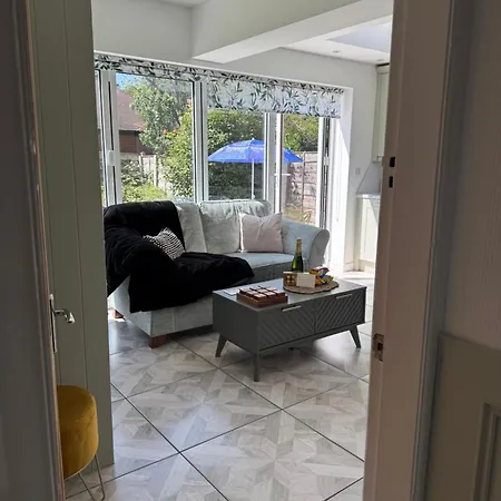 Holiday home Victoria House *