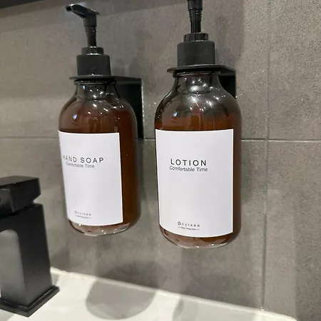 Short Walk To Coop Live And Etihad Stadium アパート