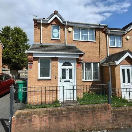 Casa vacanze Stylish 3 Bed With Garden & Free Parking Manchester