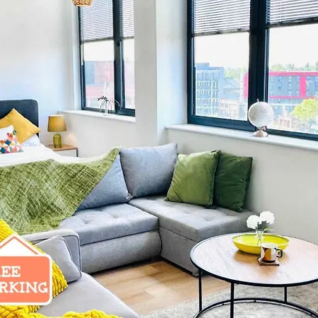 1 Bed Old Trafford Flat Free Parking Lejlighed *