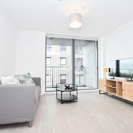 Apartman Spacious & Contemporary 1bed *
