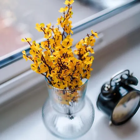 Stylish 2-bed Apartment, Sleeps 6, Free Parking