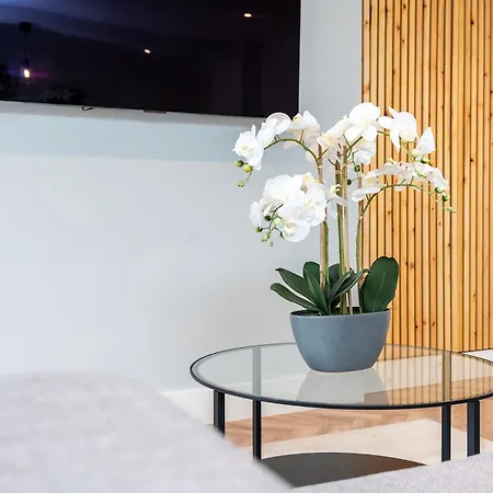 2 Bedroom, 2 Bathroom Apartment, Close To Mcr Centre Appartement Manchester