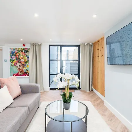 Appartement 2 Bedroom, 2 Bathroom Apartment, Close To Mcr Centre