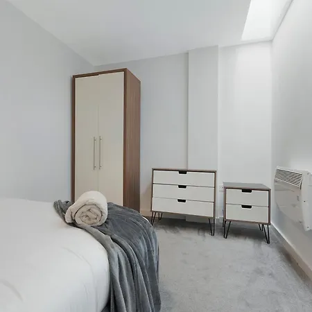 New 2br In Kinetic, Talbot Road Манчестер