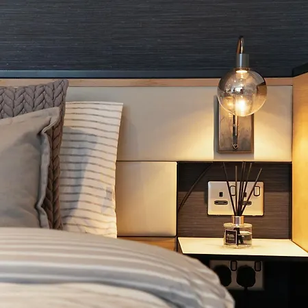 Stylish In Citysuites