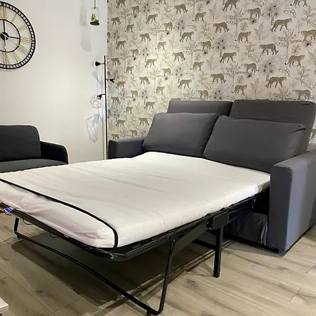 Uniquejoe * Manchester