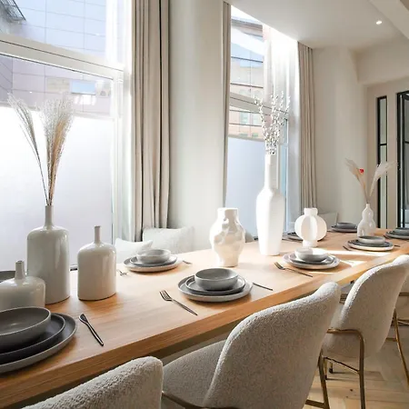 Blanco At The Heim Residences