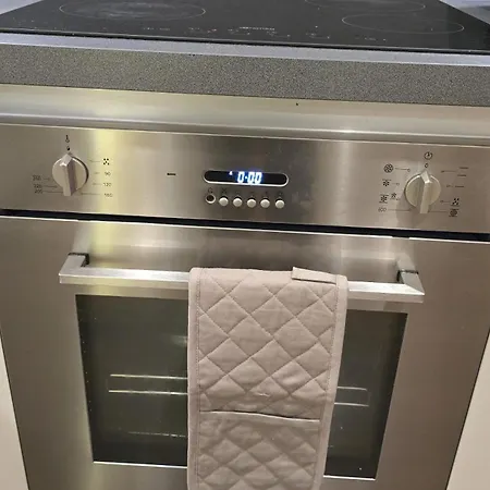 Elegant 2bd & 2ba Centre Luxury With View Lejlighed