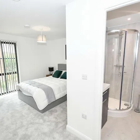 Beautiful 3 Bed Near Etihad * Manchester