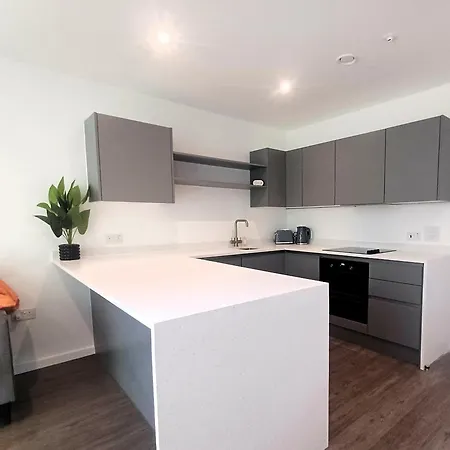 New 1br Gym Roof Terrace Lounge *