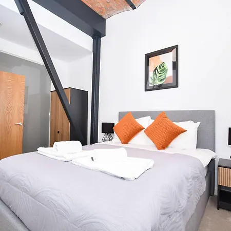 Beautiful 2 Bed Near Etihad مانشستر