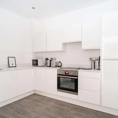 Stunning 2bed Close To Etihad アパート