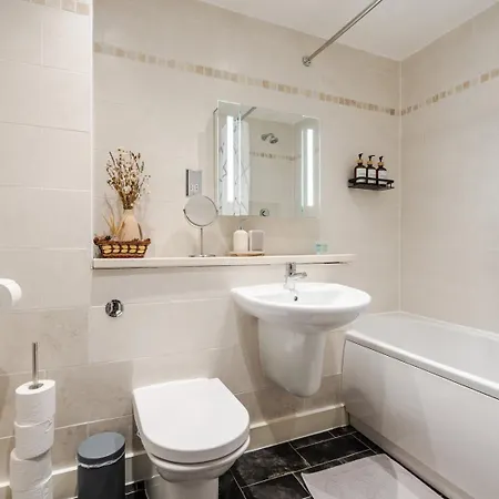 Guestready - Charming Retreat In 맨체스터