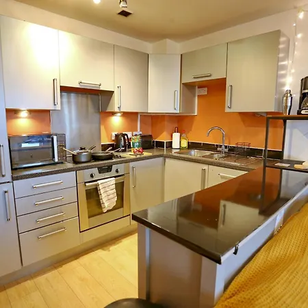 Cosy Mins Away To Man Etihad Arena - Pass The Keys Apartman