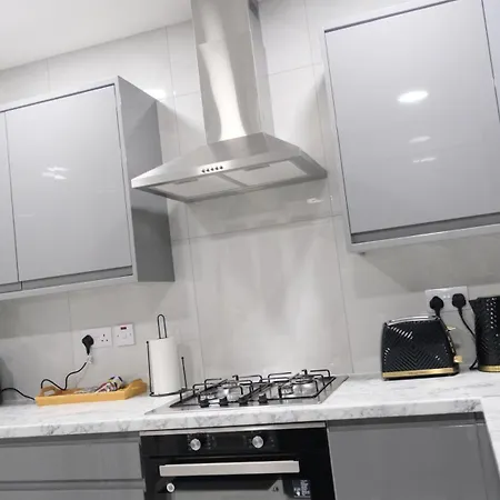 Hébergement de vacances Modern House - 3 Bedrooms - 1 Bath - Mancity Manchester