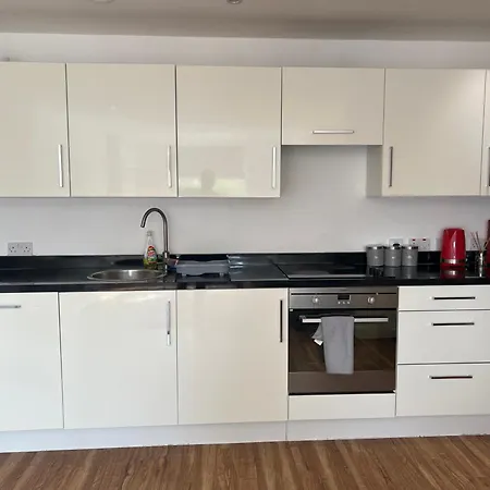 Tj Luxe Salford Manchester