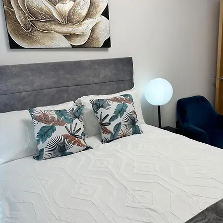 アパート Mega3 Luxury 2-bedroom,2-baths With Free Car Park マンチェスター