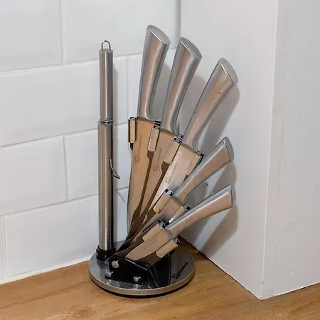 5bdr | Tram Access|free St Parking