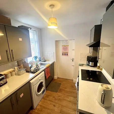 King Size To In Salford-samson Plab Maison d'hôtes