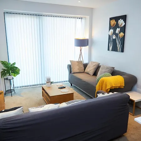Cosy Two Bedroom In Apartament Manchester