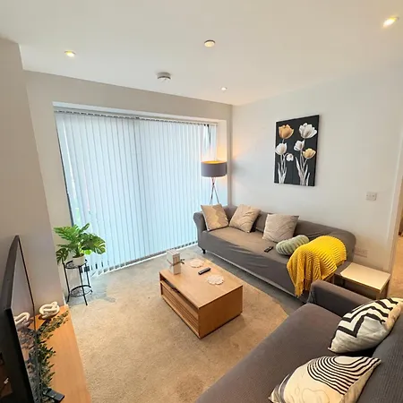 Cosy Two Bedroom In Manchester