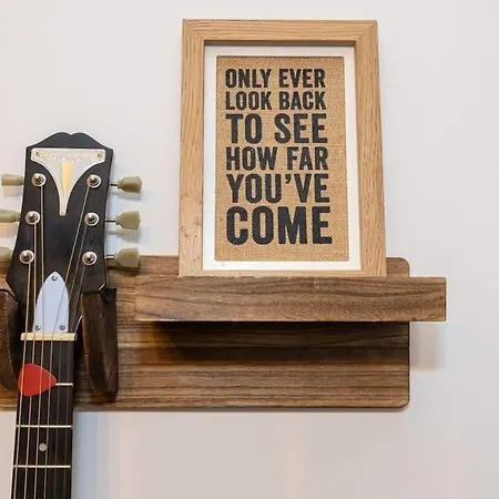 Winslow House- Close To Coop Etihad & Free Parking