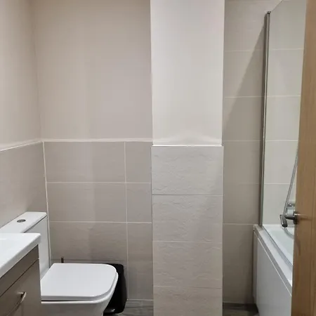 With Free Parking In Greater