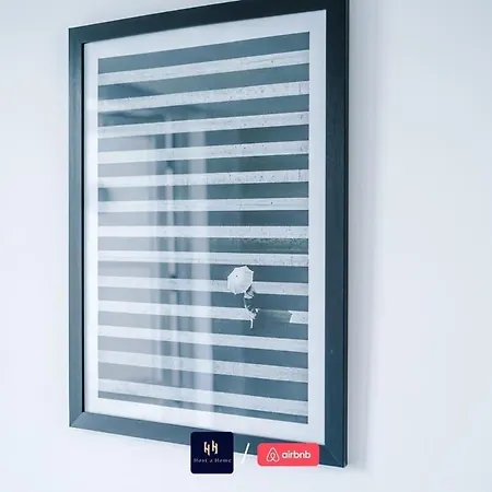 アパート Elegant 1br In Salford, Balcony, Wifi, Kitchen