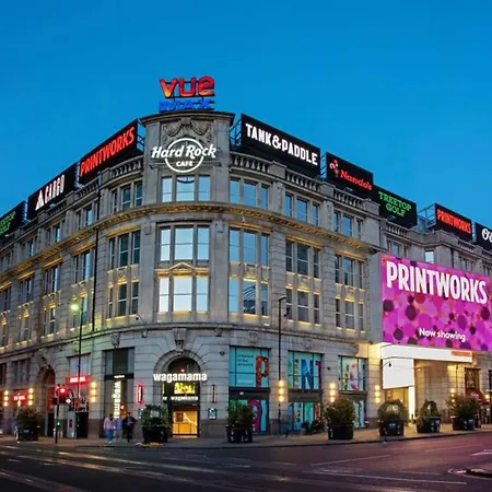 Modern Next To Ao Arena - Parking - Local Attractions Манчестер