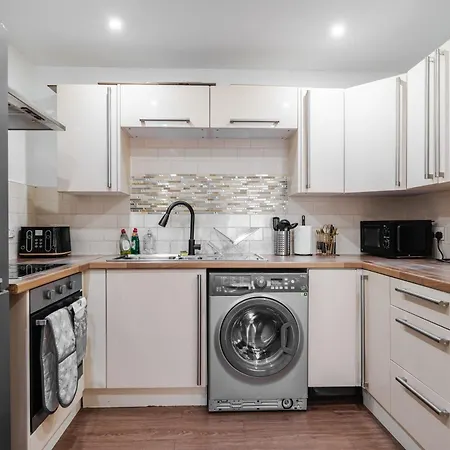 Apartman Stylish 2br Flat - Walk To Old Trafford - Free Parking Manchester